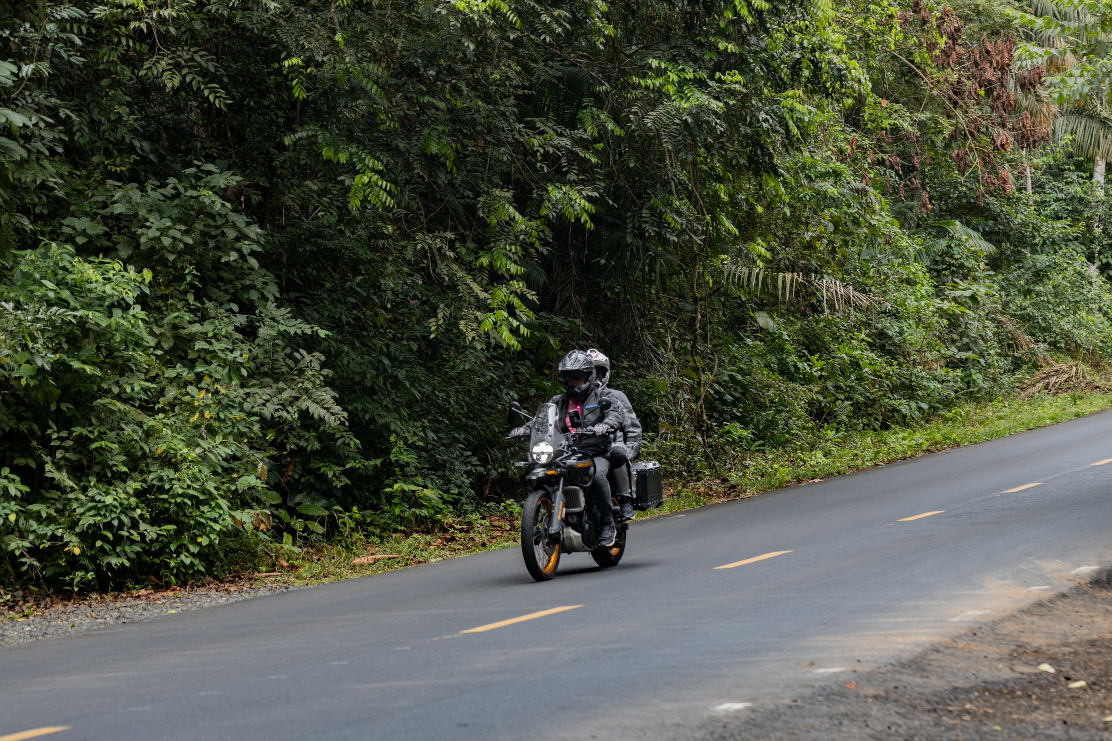 Royal Enfield Himalayan 18